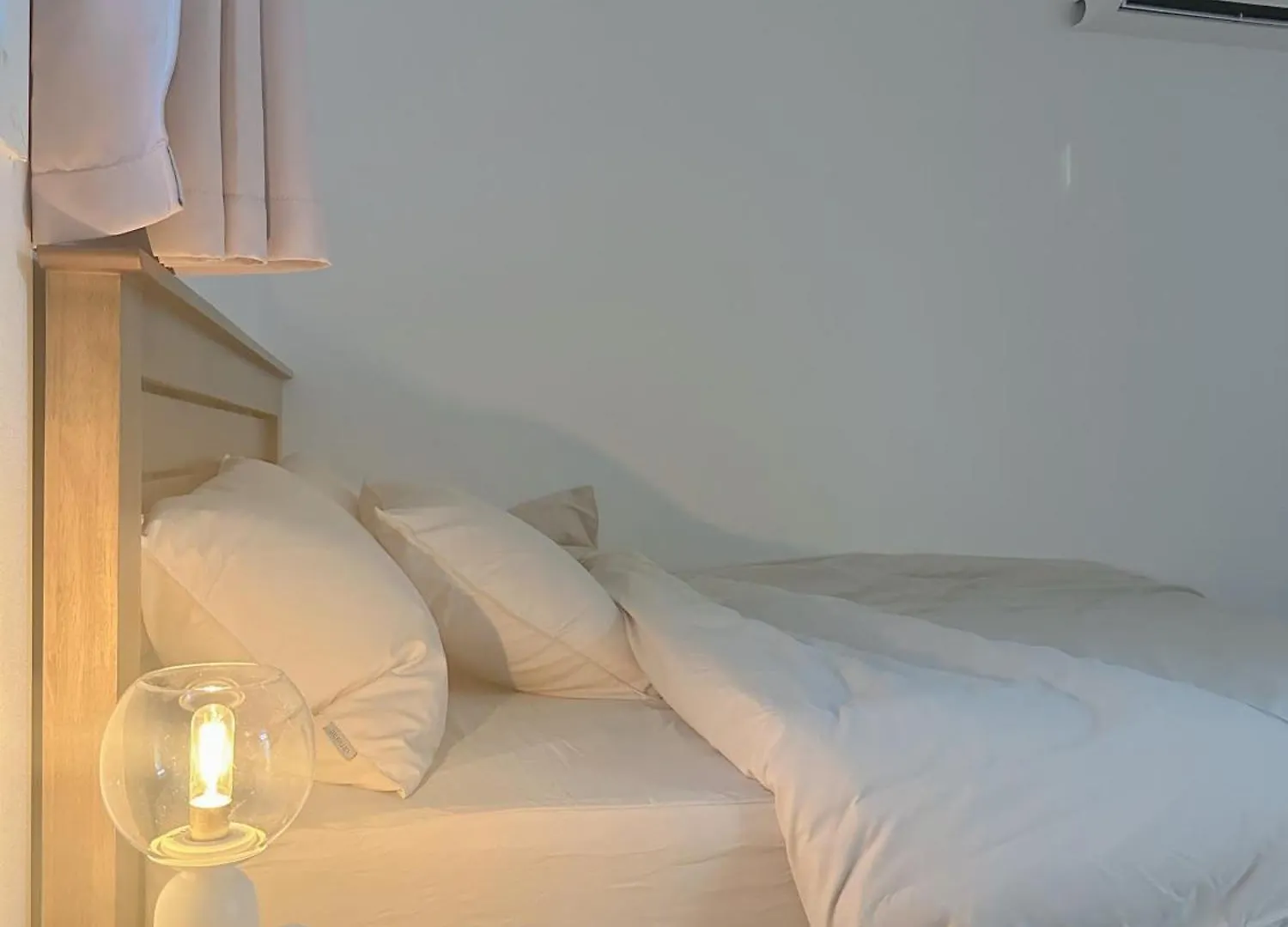 סיאול The First Hongdae Stay