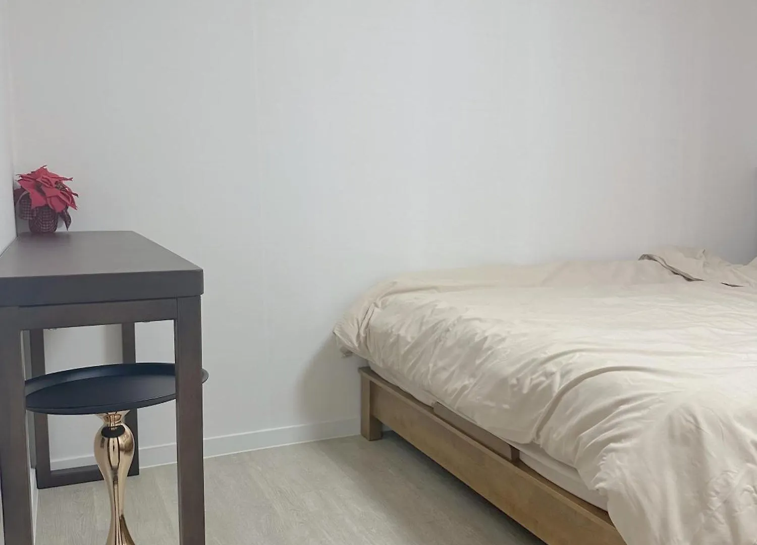 סיאול The First Hongdae Stay 0*,  קוריאה הדרומית